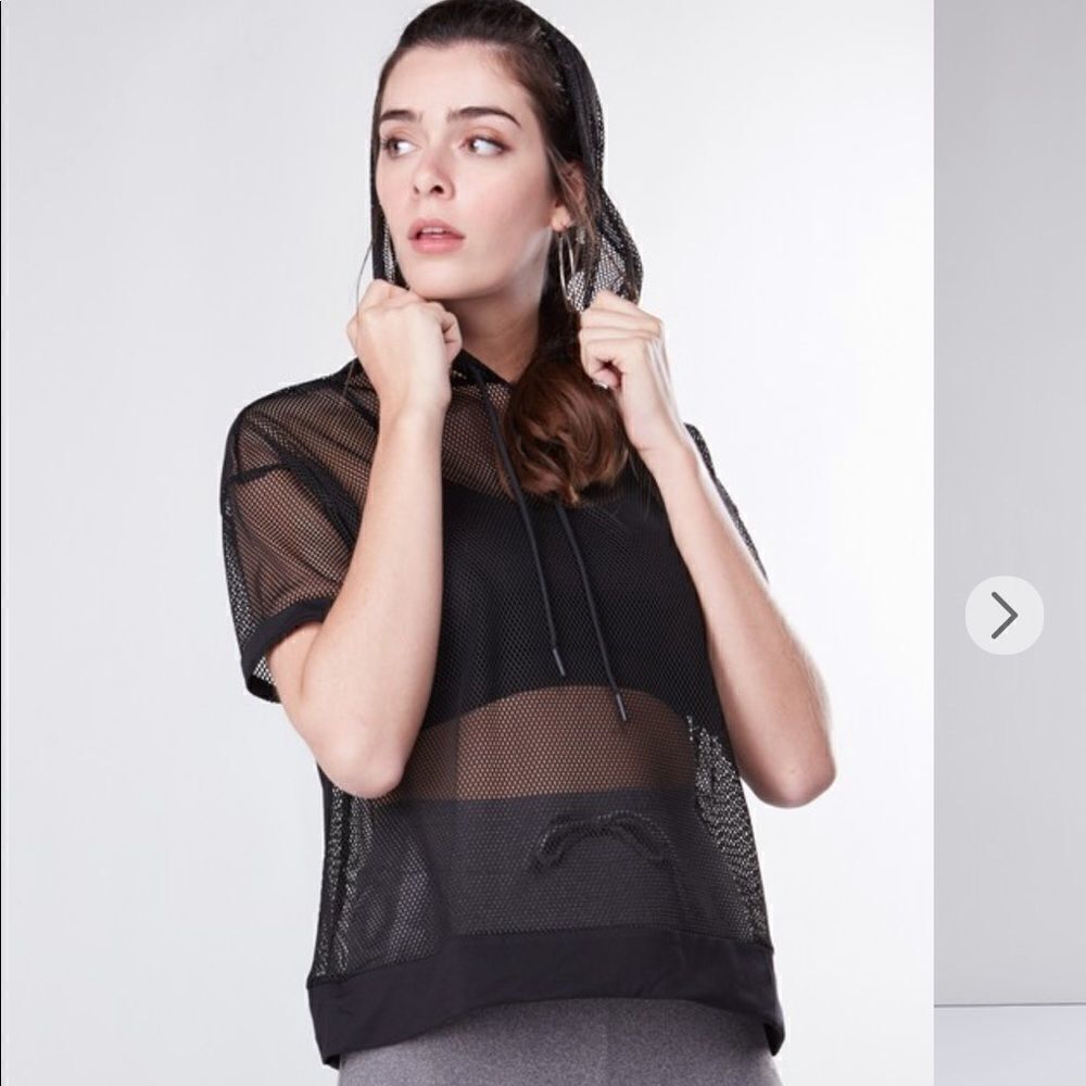 Max Black Hooded Mesh Short Sleeve Top